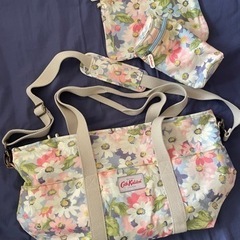 マザーズバッグ