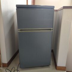 サンヨー　小型冷蔵庫　SANYO サンヨー SANYO 小型冷蔵庫 - メルカリ