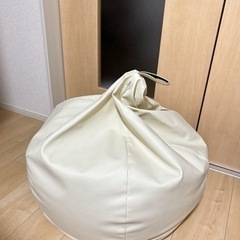 【決まりました】ハナロロ　オニオン　レザー　ビーズクッション　継ぎ足し用のビーズ付き　の画像