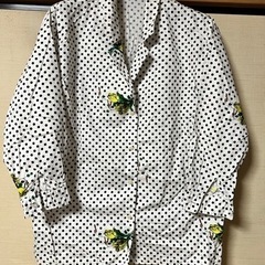 服/ファッション シャツ ドット柄　シャツ
