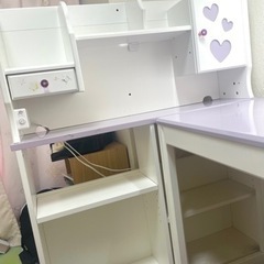 ニトリ勉強机　の画像