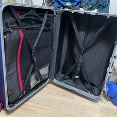 キャリーケースの画像