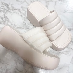 🤍新品　厚底サンダル　LLの画像