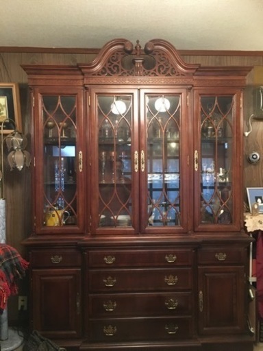 【美品 お引取り限定】カップボード　キャビネット　ヴィンテージ　ヨーロッパ　家具 収納家具 キャビネット