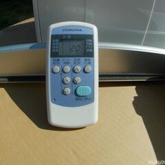 コロナルームエアコン　窓取り付け冷房専用　cw-1621 21年製の画像