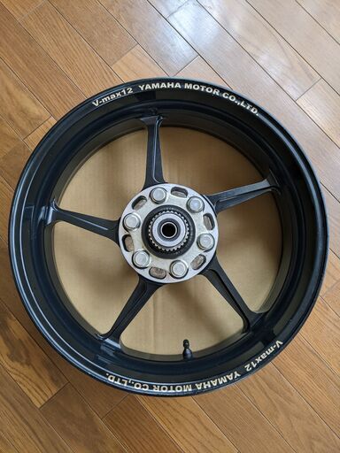 vmax1200用社外リアホイール