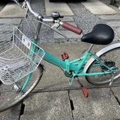 女の子用自転車　小学生　内装6段変速、折り畳み、オートLEDライト付き！