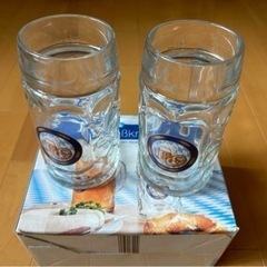 ビールジョッキーの画像