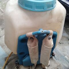 エンジン噴霧機　20l 大容量の画像