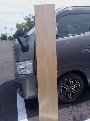 パイン集成材　19☓300☓1830mm　ホムセン参考価格3,388