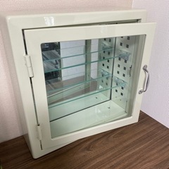 【ダルトン /ウォールマウントガラスキャビネット】美品の画像