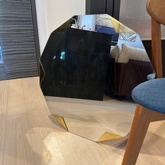 【無料】ダイニングチェア、鏡の画像