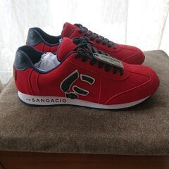 にゅ サンガチオ スニーカー 新品未使用