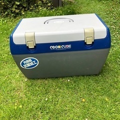 クーラーボックス