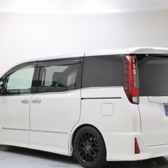 【ローン審査通過率95％！ローンお任せください！】  トヨタ ノア 　Ｓｉの画像
