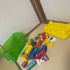 お得！お値下げ！ブロック知育玩具の画像