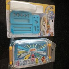 新品 プラレールお弁当箱  電車おにぎりセット