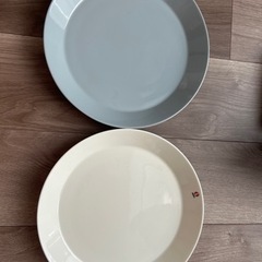 イッタラ　生活雑貨 食器 プレート