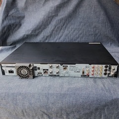 ジャンク品【Panasonic】HDD搭載ハイビジョンブルーレイディスクレコーダー DMR-BW700の画像