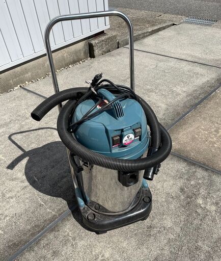 ステンレス　湿乾両用掃除機（水・粉塵もOK！）※吸い込み口なし