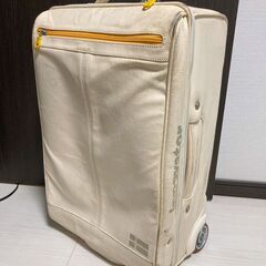 スーツケース　白　innovator