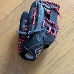 グローブ左利き用