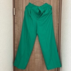 GU  カラースラックス