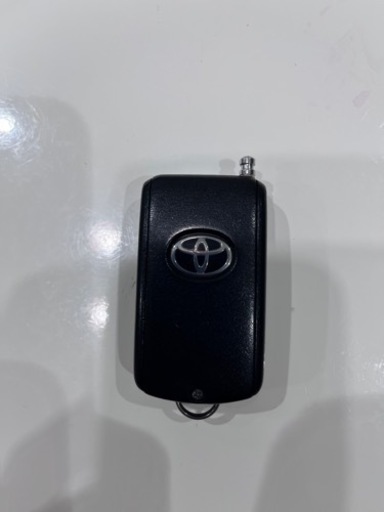 トヨタ　ハイエース　純正　エンジンスターター　リモート
