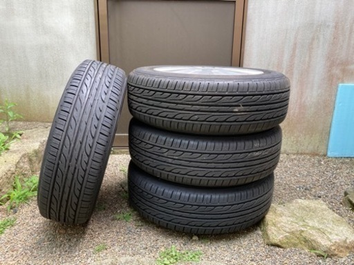 車のパーツ タイヤ、ホイール
