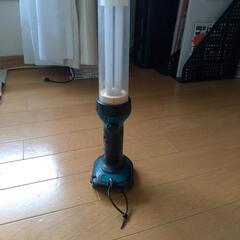 マキタ　電灯　蛍光灯の画像