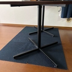 【譲り先決まりました】ダイニングテーブル2セットの画像