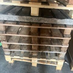 木製パレット差し上げます㉝