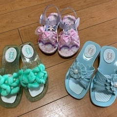 女の子　夏物サンダル　3足セットの画像