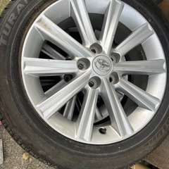 車のパーツ タイヤ、ホイール