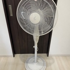 トヨトミ　フロア扇風機 FS-F400D