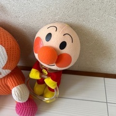 ドキンちゃんぬいぐるみ　アンパンマン　タオルかけの画像