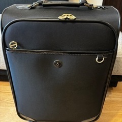 キャリーケースの画像