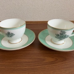 GIVENCHY ティーカップ&ソーサー 2客 薔薇 お花柄 ライトグリーンの画像