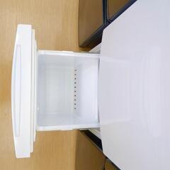 アイリスオーヤ☆２ドア冷蔵庫☆154ℓ、2021年製、KRSN-15AーWE、ホワイト、動作OK(保証３ヵ月【浜村鹿野温泉ICから3分 買取本舗 宮本リサイクル 営業時間9～19時 定休日水曜のみ←連絡できませんm(_ _)m】の画像
