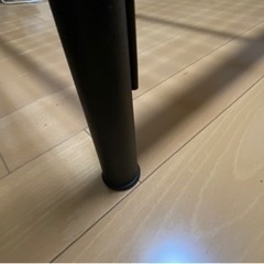 ヴィンテージ風のおしゃれシングルベットフレームの画像