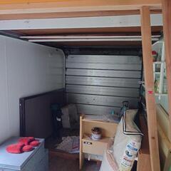 コンテナ、小屋の画像