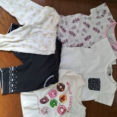 90サイズ　女の子　服　保育園