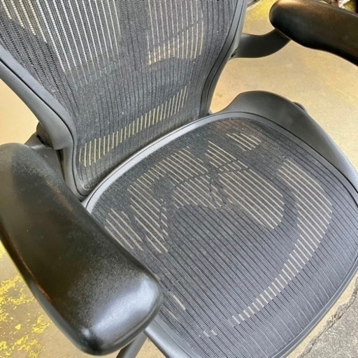 美品 【武蔵小山店】　Herman Miller ハーマンミラー アーロンチェア サイズB ランバーサポート フル装備 オフィスチェア 椅子 イス チェア  品川区 大田区 リサイクルショップ ランバールーム 武蔵小山店 武蔵小山パルム 戸越銀座 池上 大森 蒲田