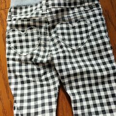 100　夏服　短パンの画像