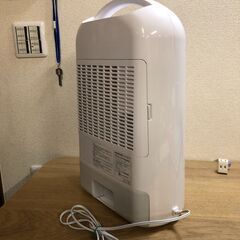 ２０２１年製　アイリスオーヤマ IJD-H20-A [衣類乾燥除湿機 デシカント式 の画像