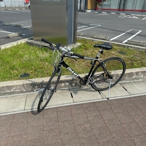 Giant ジャイアント　ESCAPE  ロードバイク　自転車 クロスバイク