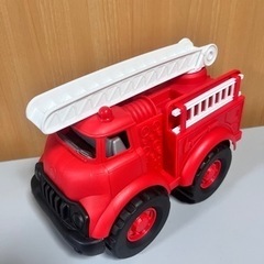 ビッグ消防車　おもちゃ