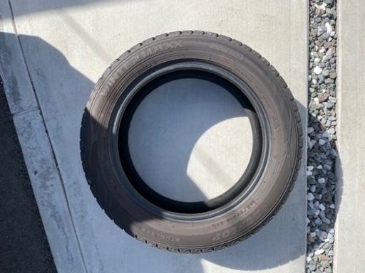 車のパーツ タイヤ、ホイール