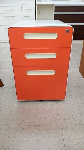 ★ジモティ割あり★ 井上金庫販売株式会社 引き出し棚 オレンジ H60×D53.5×W41 クリーニング済み TJ6492