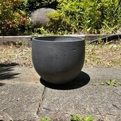 お引き渡し決まりました　植木鉢の画像